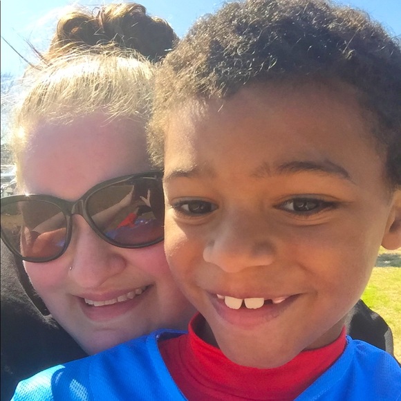 Meet your Posher, Lauren - Picture 5 of 16